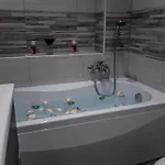 Modern Loft Center Of Turin + Jacuzzi 30m Metro * Collegno