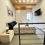 Modern Loft Center Of Turin + Jacuzzi 30m Metro *