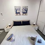 Modern Loft Center Of Turin + Jacuzzi 30m Metro