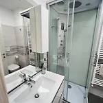Modern Loft Center Of Turin + Jacuzzi 30m Metro * Collegno