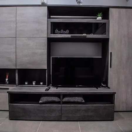 Apartment Modern Loft Center Of Turin + Jacuzzi 30m Metro *