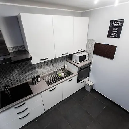 Apartment Modern Loft Center Of Turin + Jacuzzi 30m Metro Collegno
