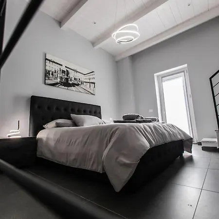 Apartment Modern Loft Center Of Turin + Jacuzzi 30m Metro Collegno