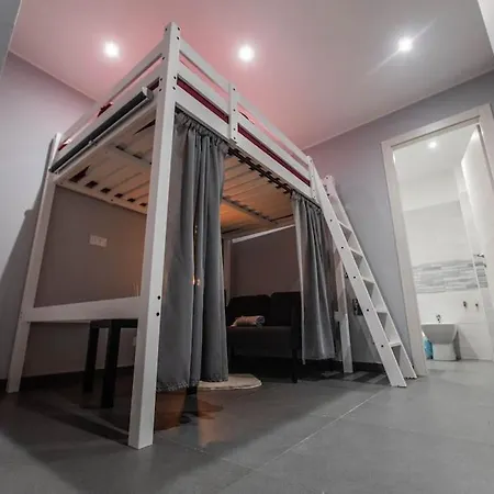 Modern Loft Center Of Turin + Jacuzzi 30m Metro Apartment Collegno