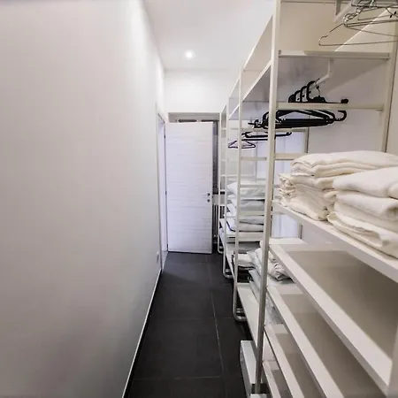 Modern Loft Center Of Turin + Jacuzzi 30m Metro *