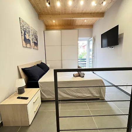 Modern Loft Center Of Turin + Jacuzzi 30m Metro *
