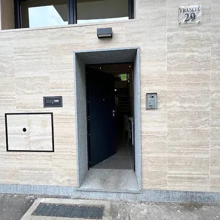 Modern Loft Center Of Turin + Jacuzzi 30m Metro