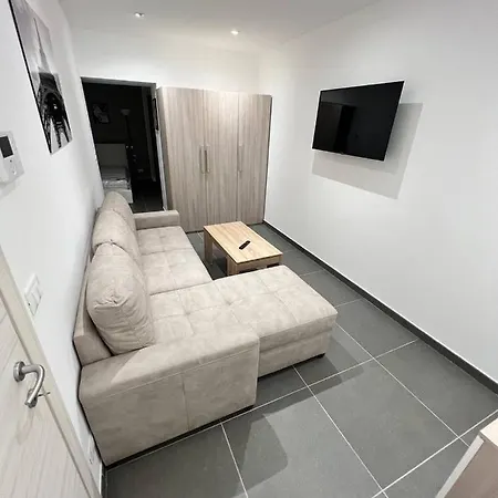 Modern Loft Center Of Turin + Jacuzzi 30m Metro * Collegno